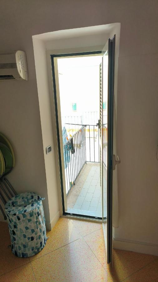 La Casa Di Mary E Lavi Apartment *